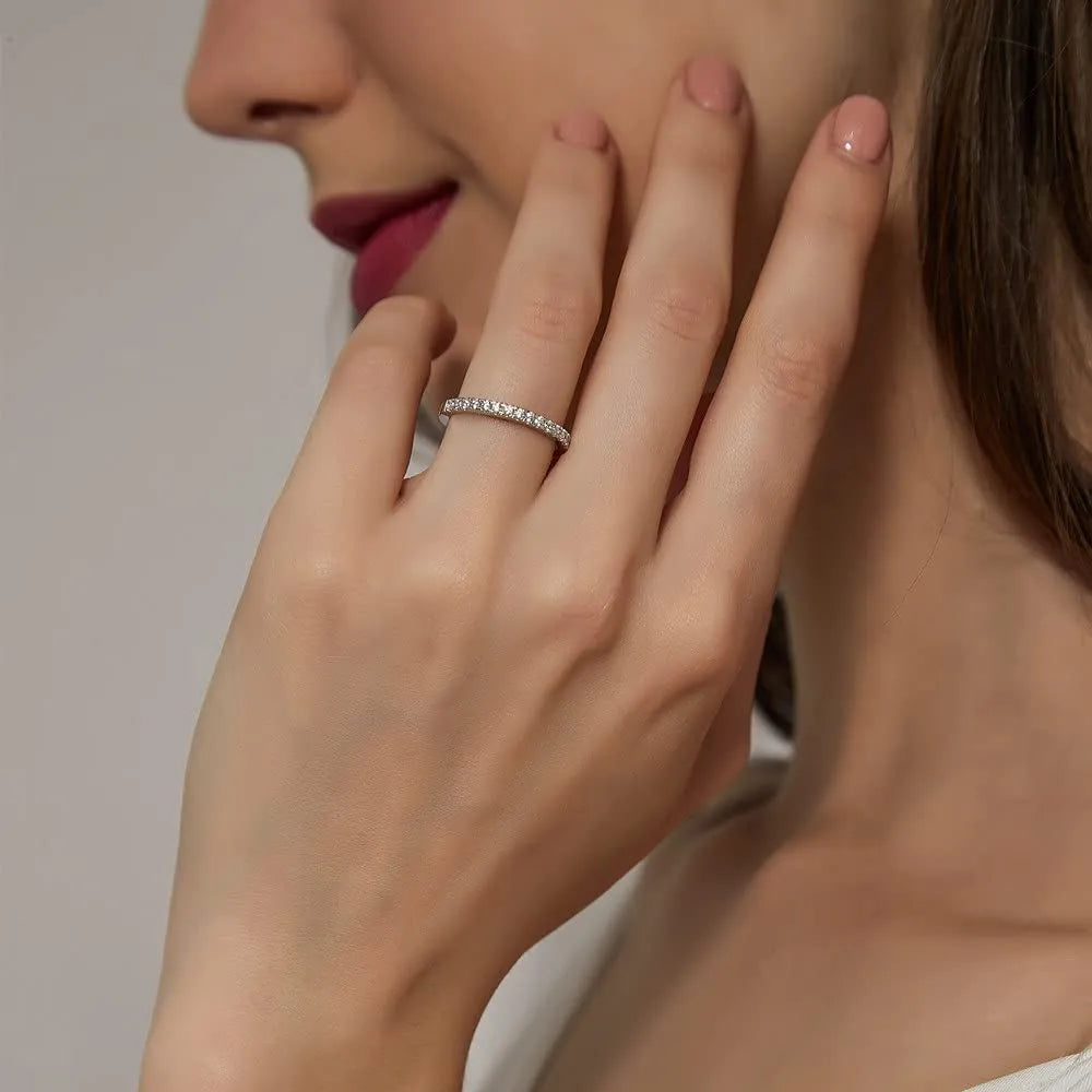 Hopeinen lahjasetti (Kaulakoru 1.0ct, Korvakorut 2x1.0ct, Sormus)
