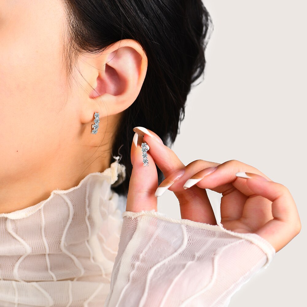 Moissanite puolirengas korvakorut (useita vaihtoehtoja)