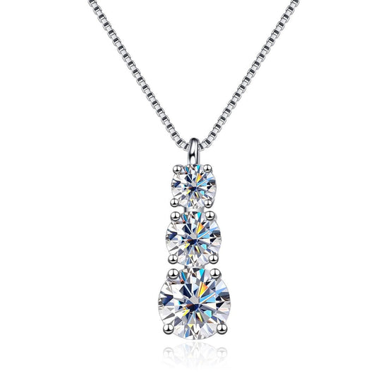 Luxurious Moissanite Pendant Necklace in 925 Sterling Silver
